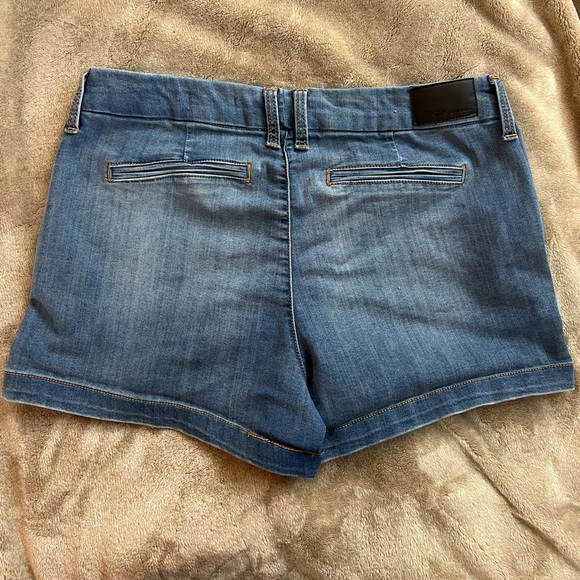 BCBGeneration Denim Trouser Shorts - Size 31 - Picture 3 of 4